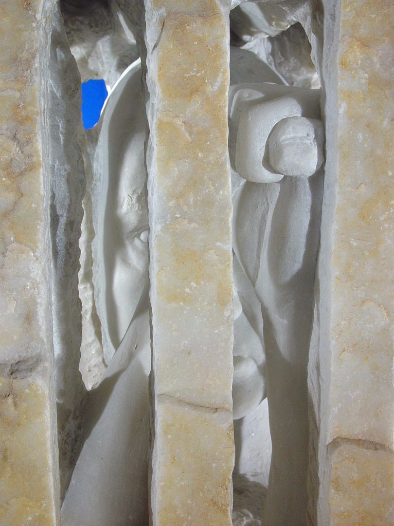 CHIODO FISSO - marmo bianco di Carrara - cm 64x28x42 - 1979
